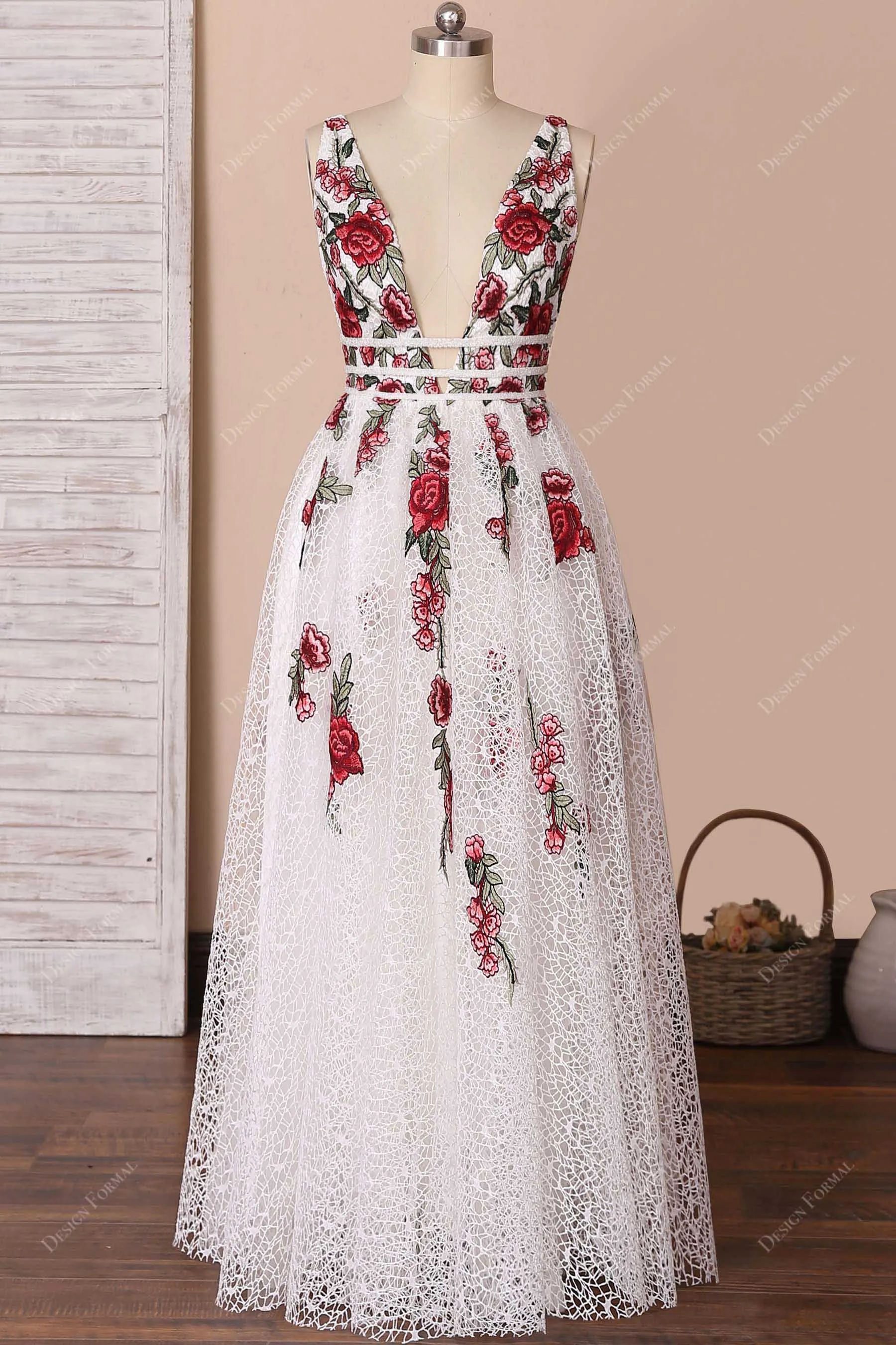 Fairy Red Flowers Intricate Floor Length Lace Formal Dress