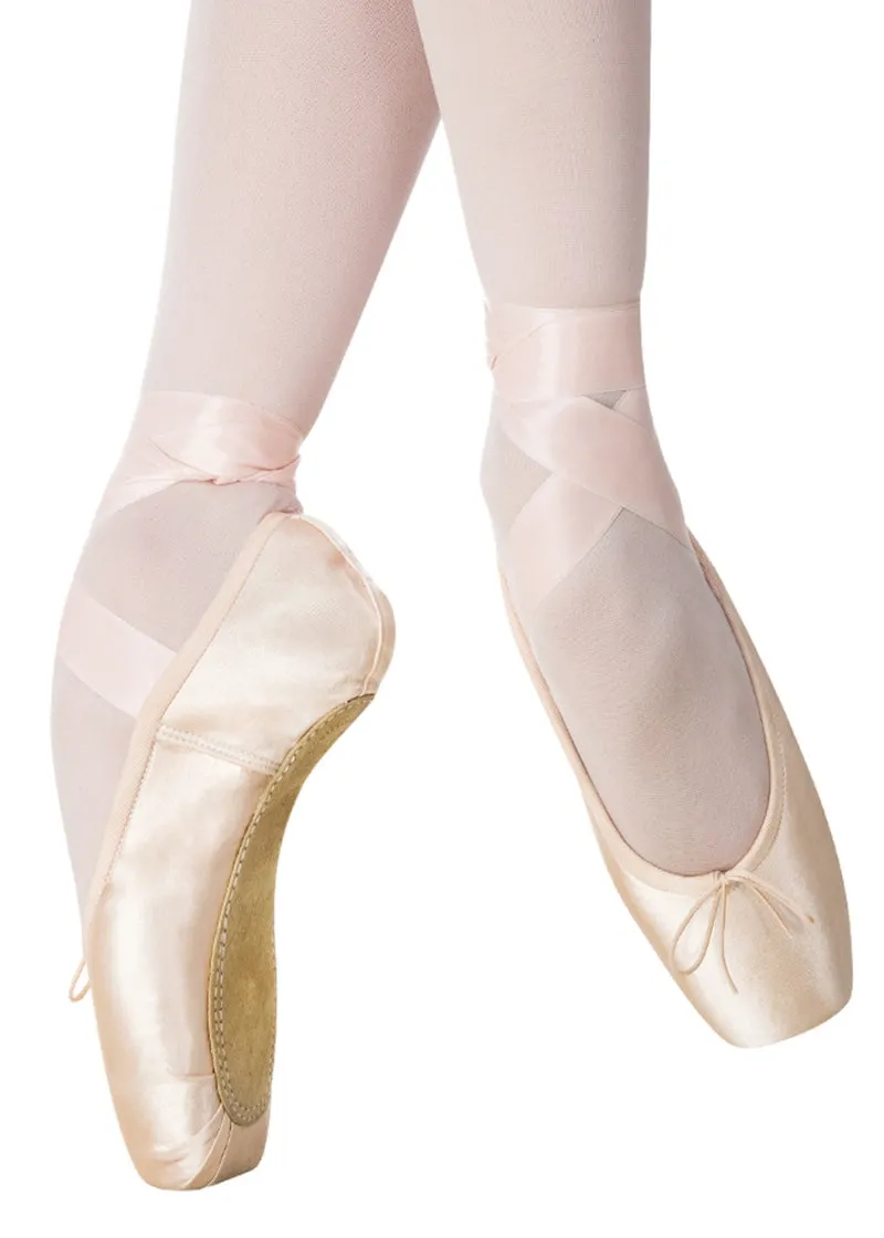 Nova Pointe Shoe - Pink (Medium)